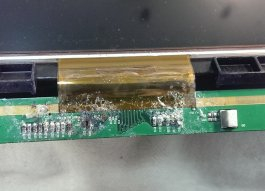 Последствия попадания жидкости на экран